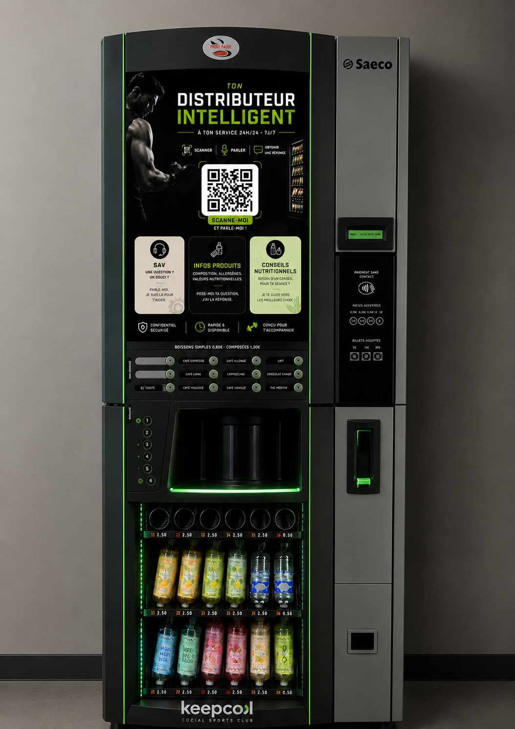 Distributeur automatique en salle de sport Keepcool avec interface Venty, boissons chaudes et vitrine réfrigérée.